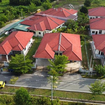 Patin Guest House @Desa Telok Ira, Temerloh Pahang Kampong Paya Kerinau Buitenkant foto
