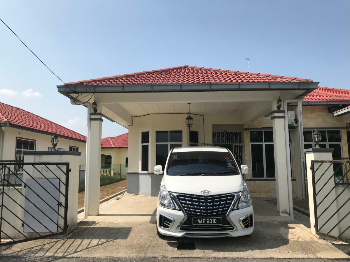 Patin Guest House @Desa Telok Ira, Temerloh Pahang Kampong Paya Kerinau Buitenkant foto